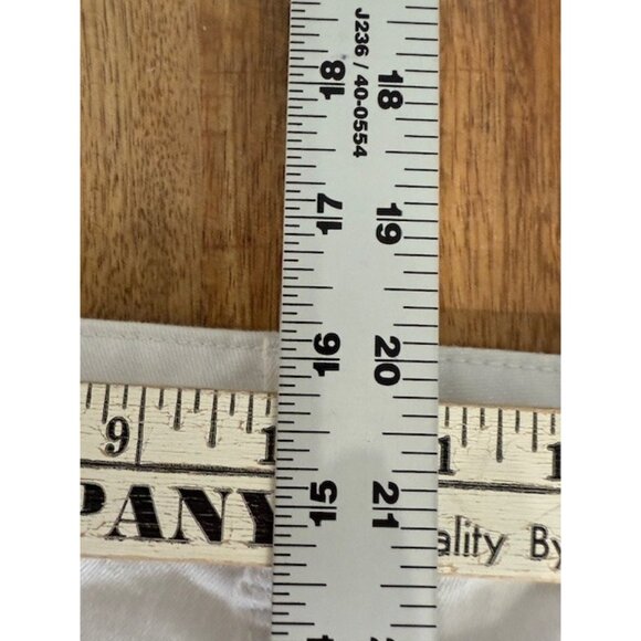 Michael Kors White Pants Denim Jeans Plus Size 20W Gold Emblishments Bling GUC - Picture 13 of 15